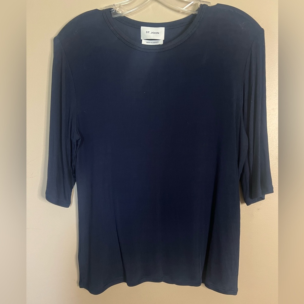 St. John M Navy Ribbed T-Shirt EUC